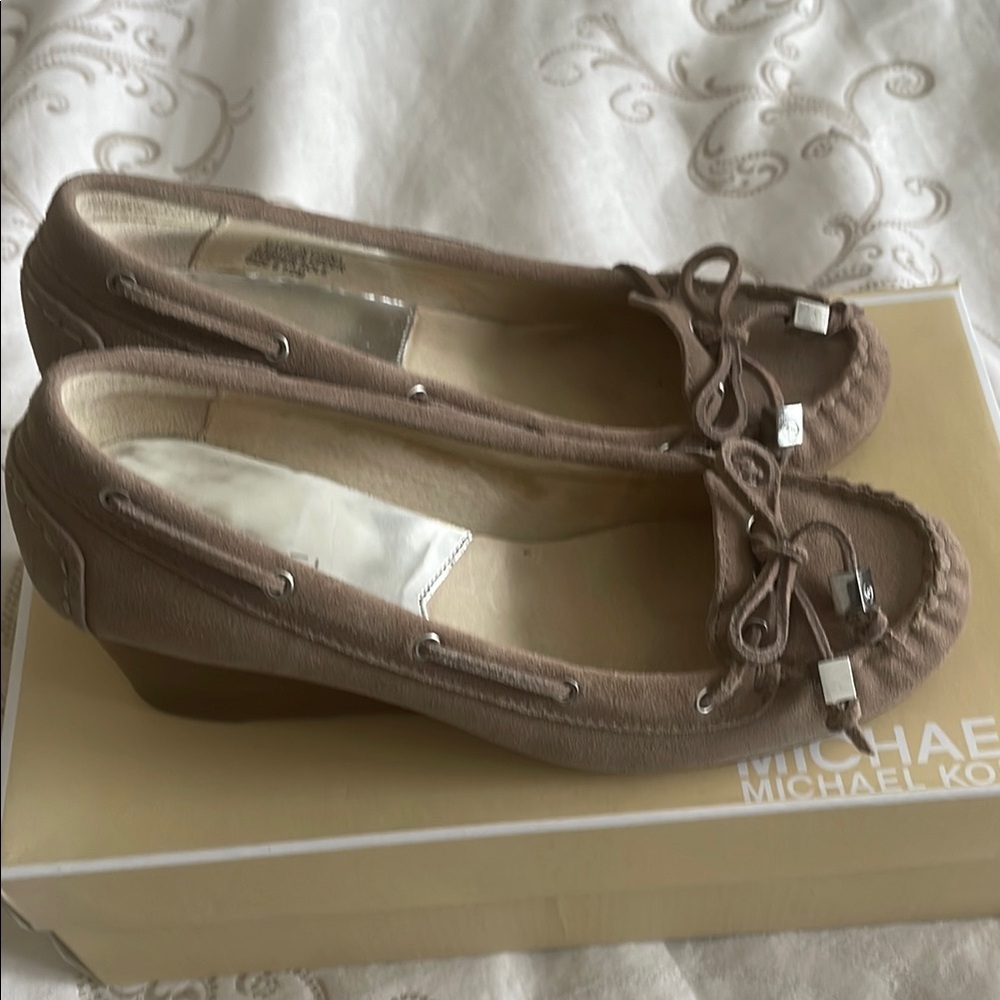 Michael Kors Tan Wedge Moccasin-Style